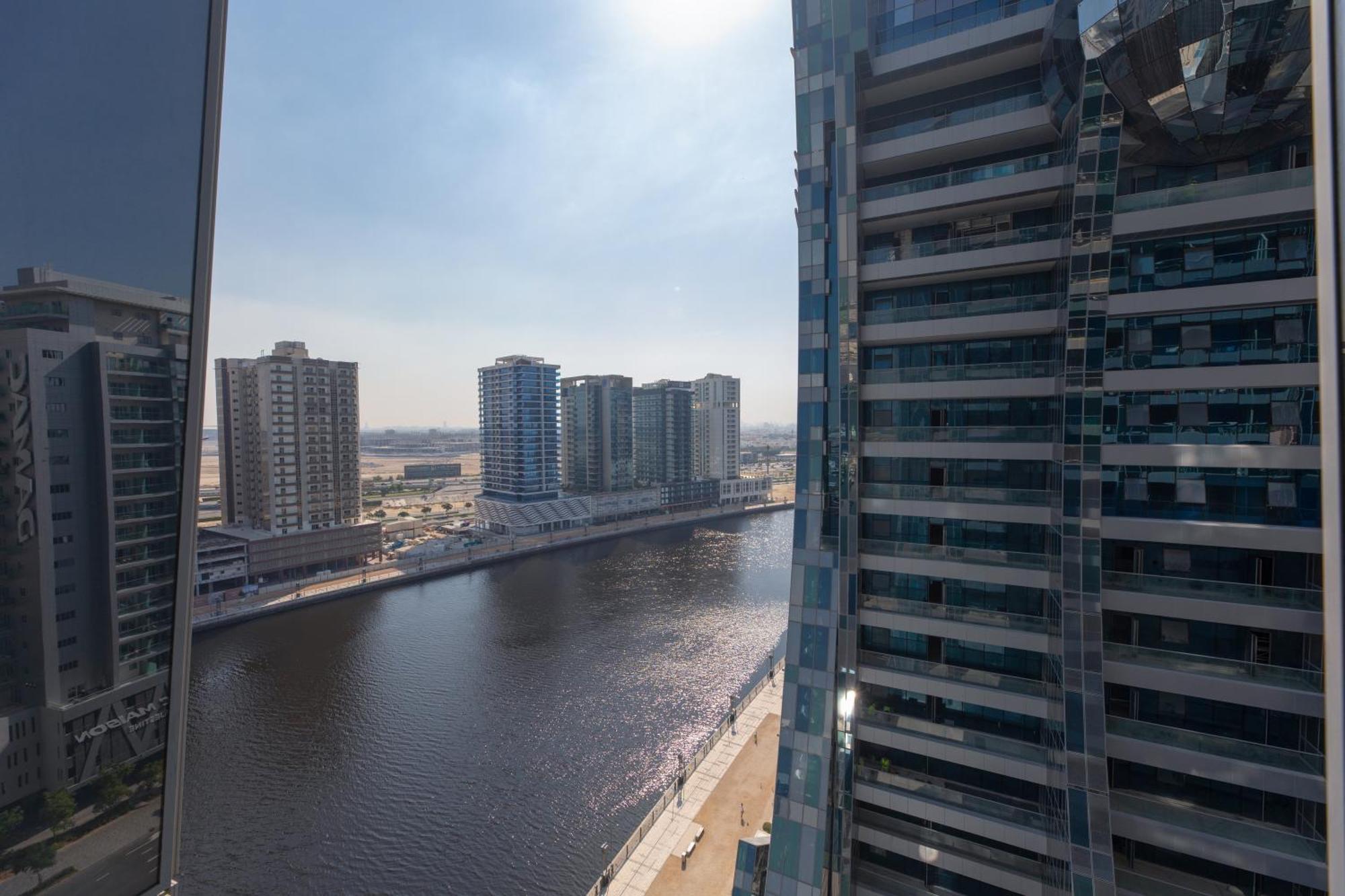 Simply Comfort In J One Tower Dubai Buitenkant foto