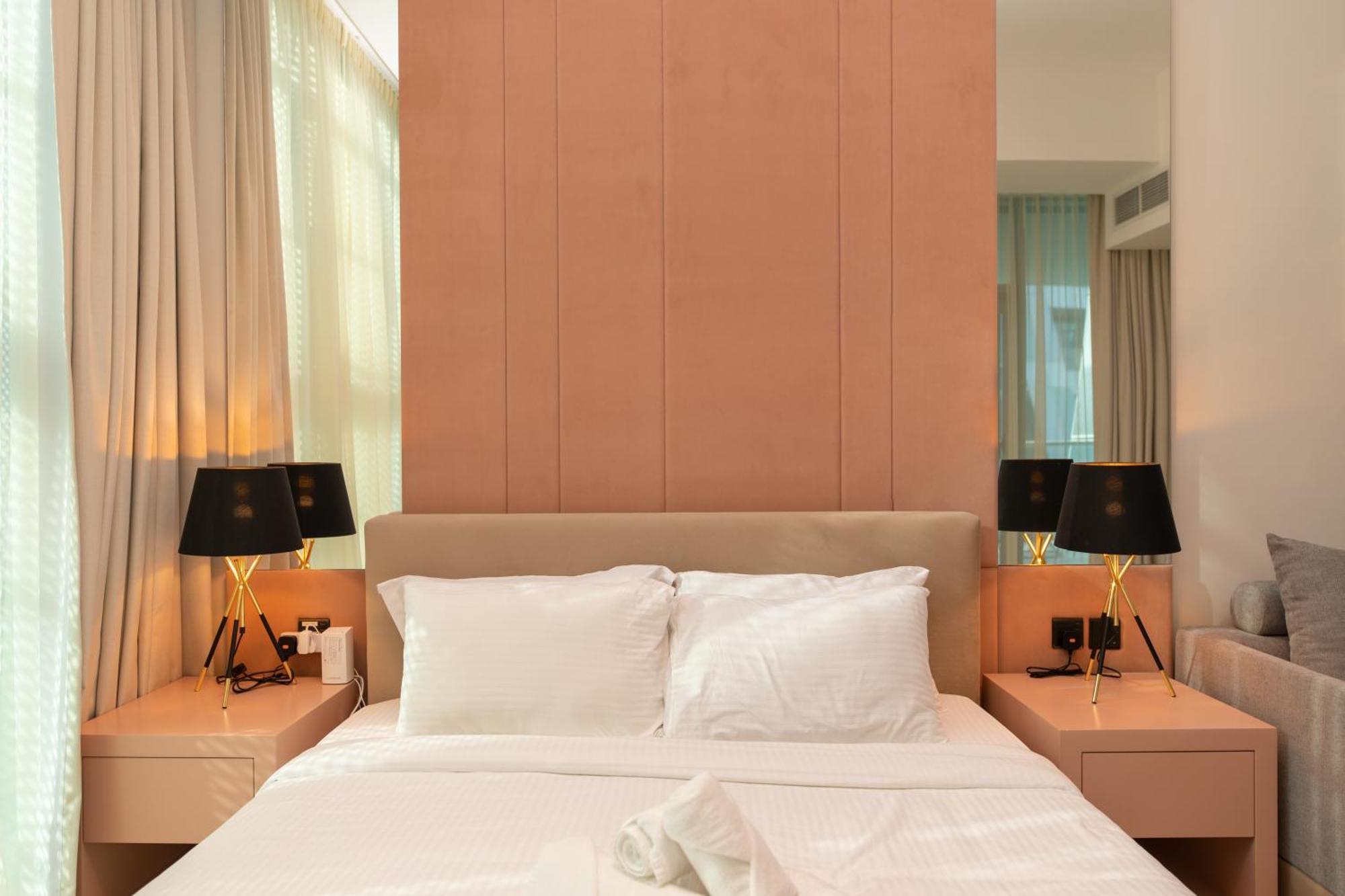 Simply Comfort In J One Tower Dubai Buitenkant foto